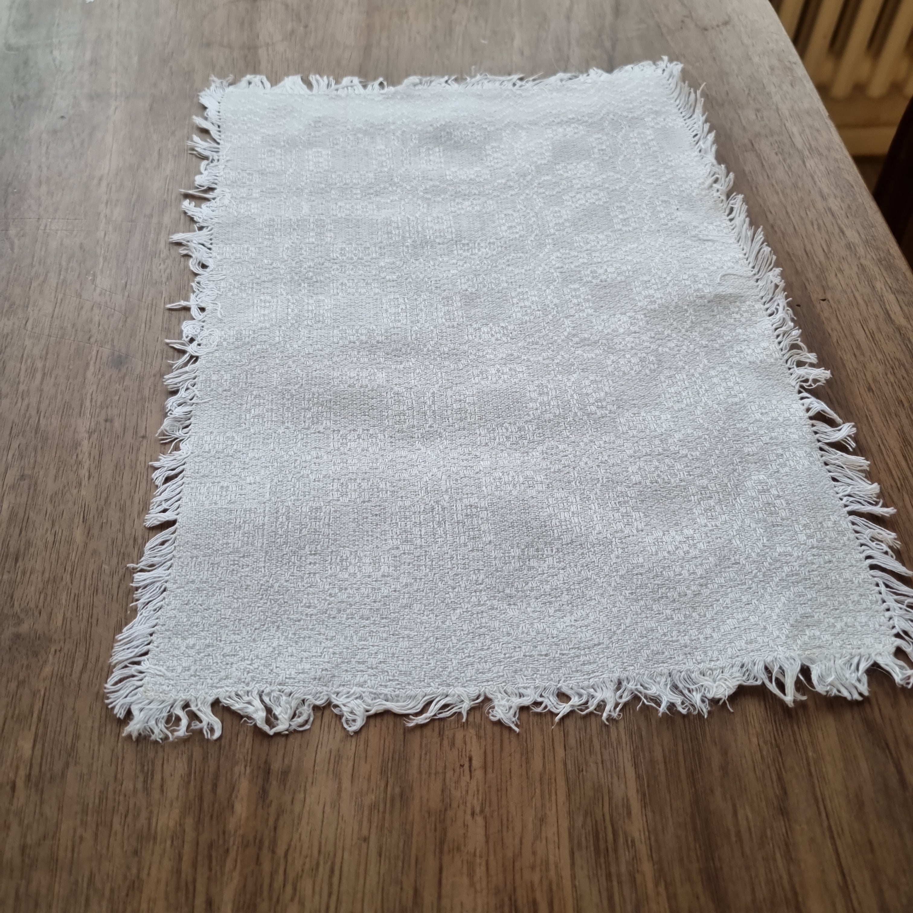 3x Antike Leinen Platzdeckchen / Zierdeckchen 35 x 28cm 🤍
