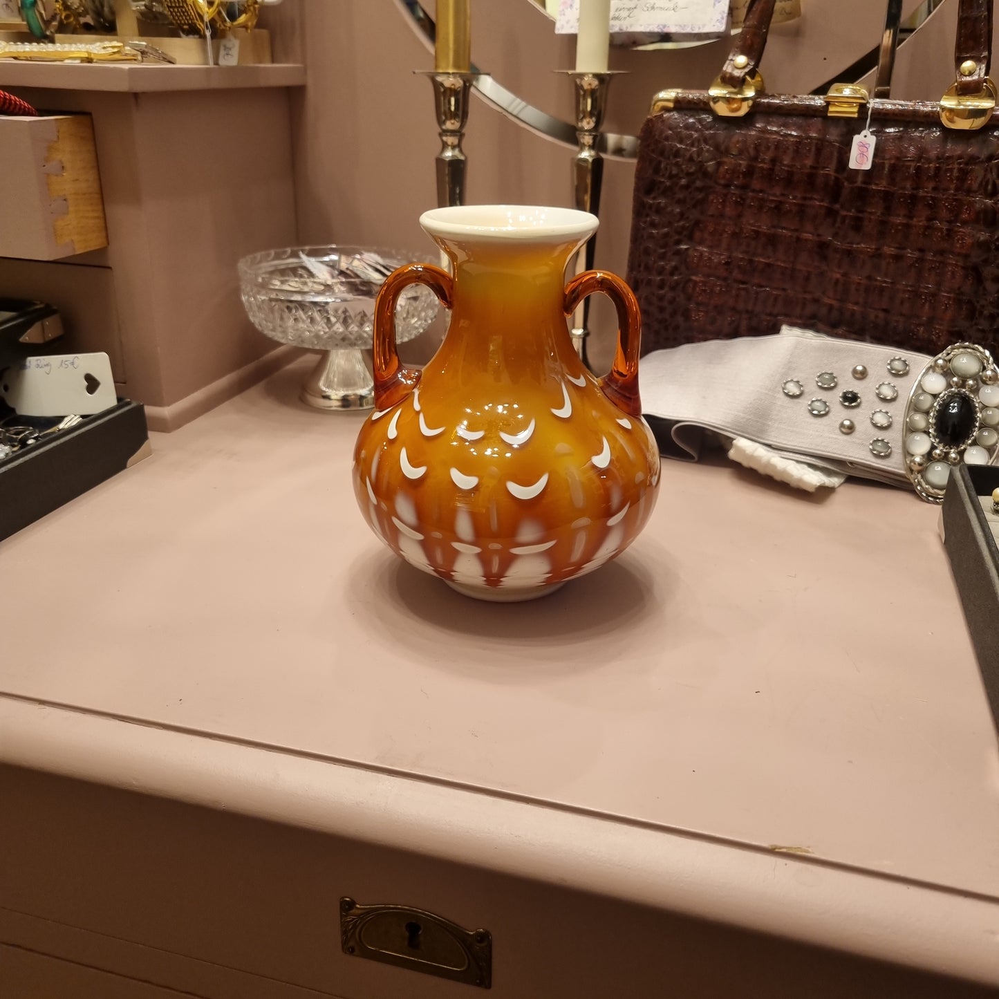 FS Prokuplje Jugoslavija Vintage Glas Vase  Okka weiß mit Henkel