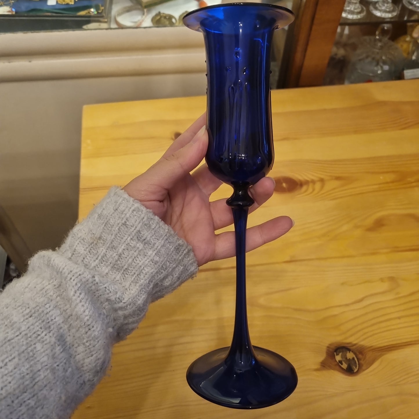 Vintage Vase Blau Glaskunst hauchdünn