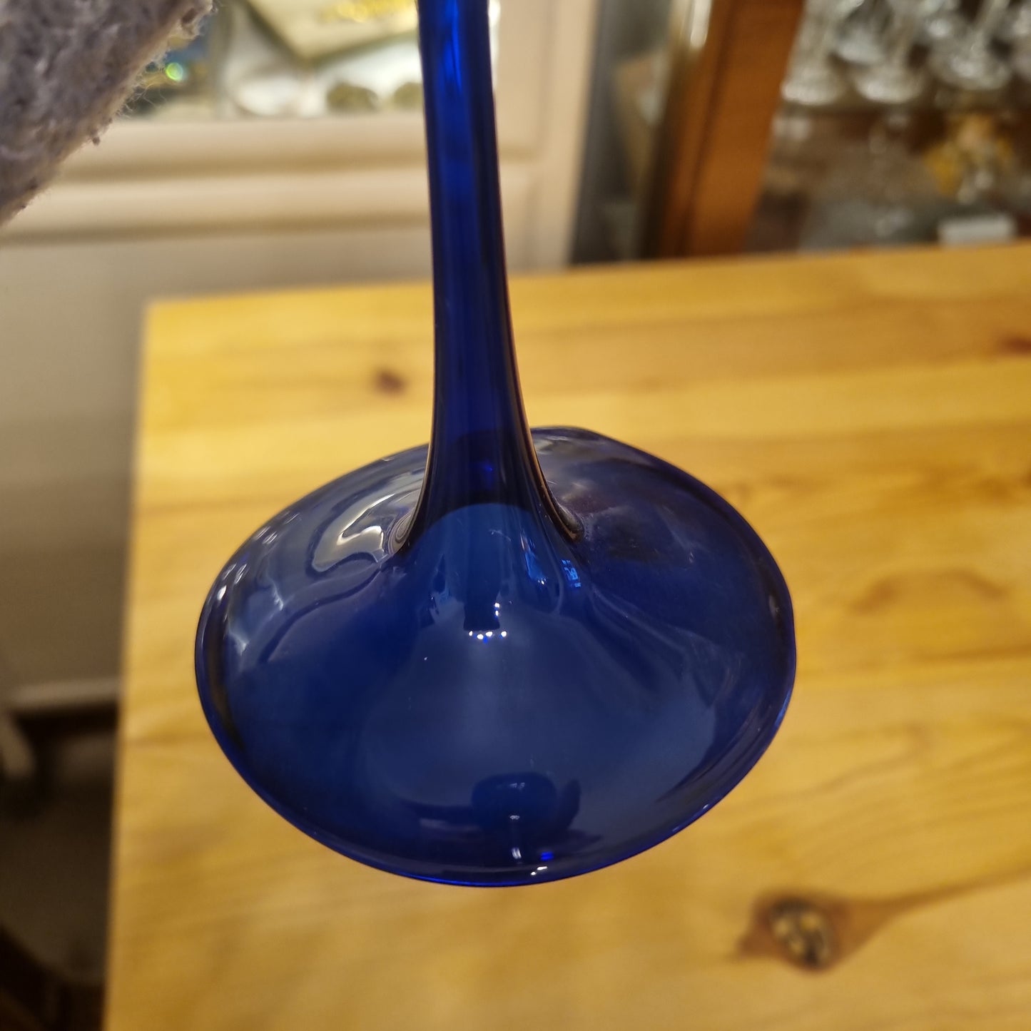 Vintage Vase Blau Glaskunst hauchdünn