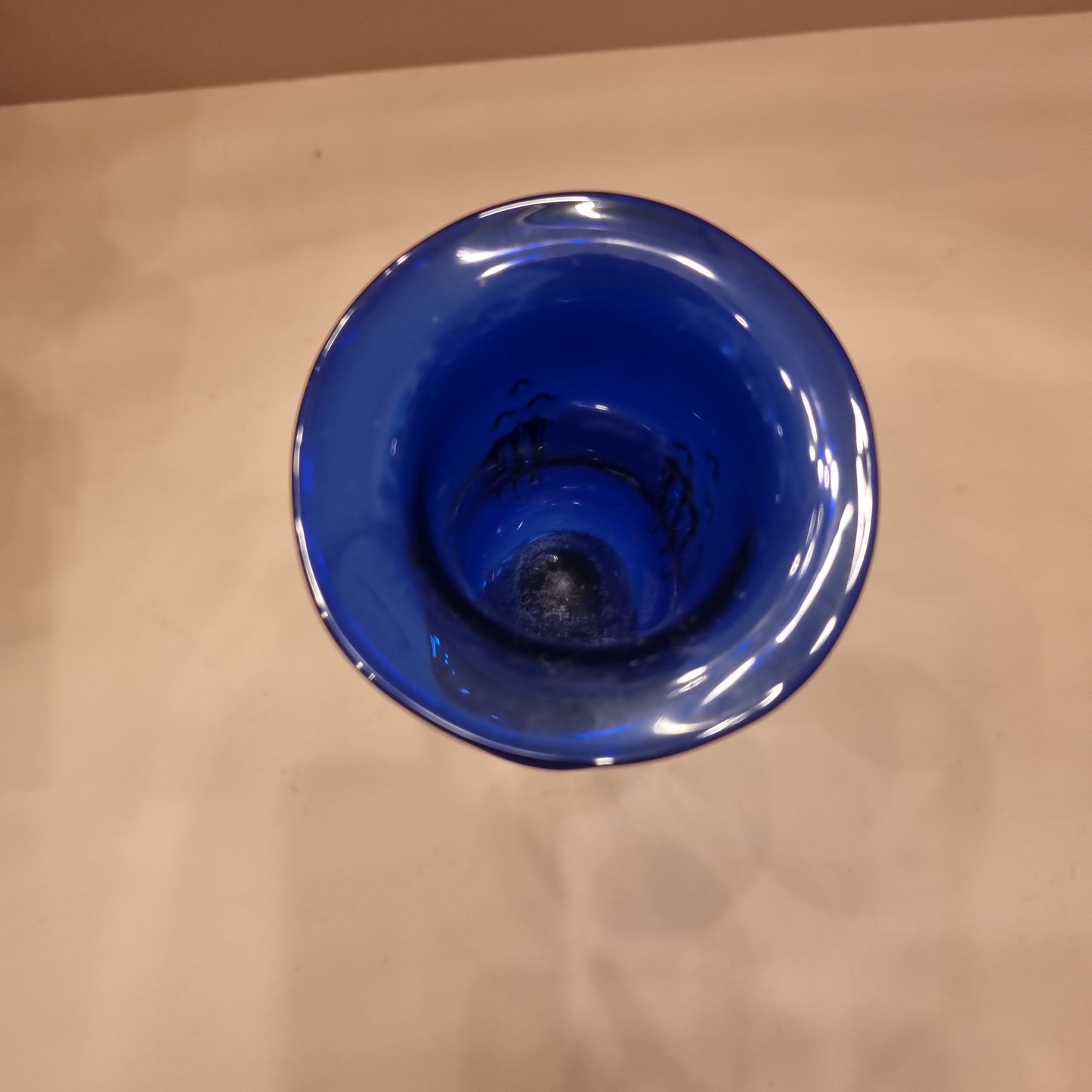 Vintage Vase Blau Glaskunst hauchdünn