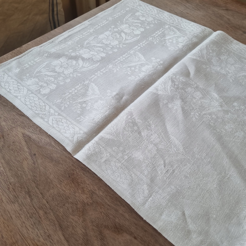 3x Antike Jugendstil Küchen-&Geschirrtücher Damast mit Blumenmotiv cremeweiß 🤍