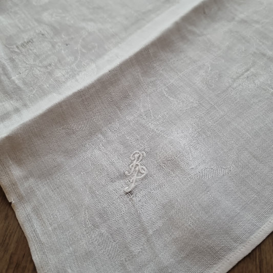 Antike Jugendstil Stoffservietten Serviette mit Initialen R.P