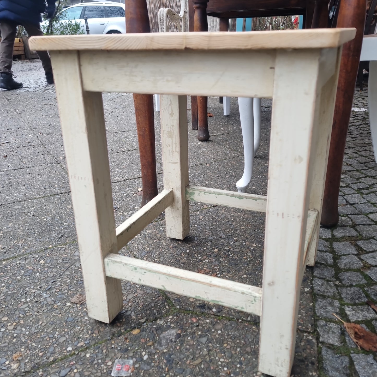 Antiker Hocker Sitzhocker Beistelltisch Landhaus Shabby Kiefernholz weiß