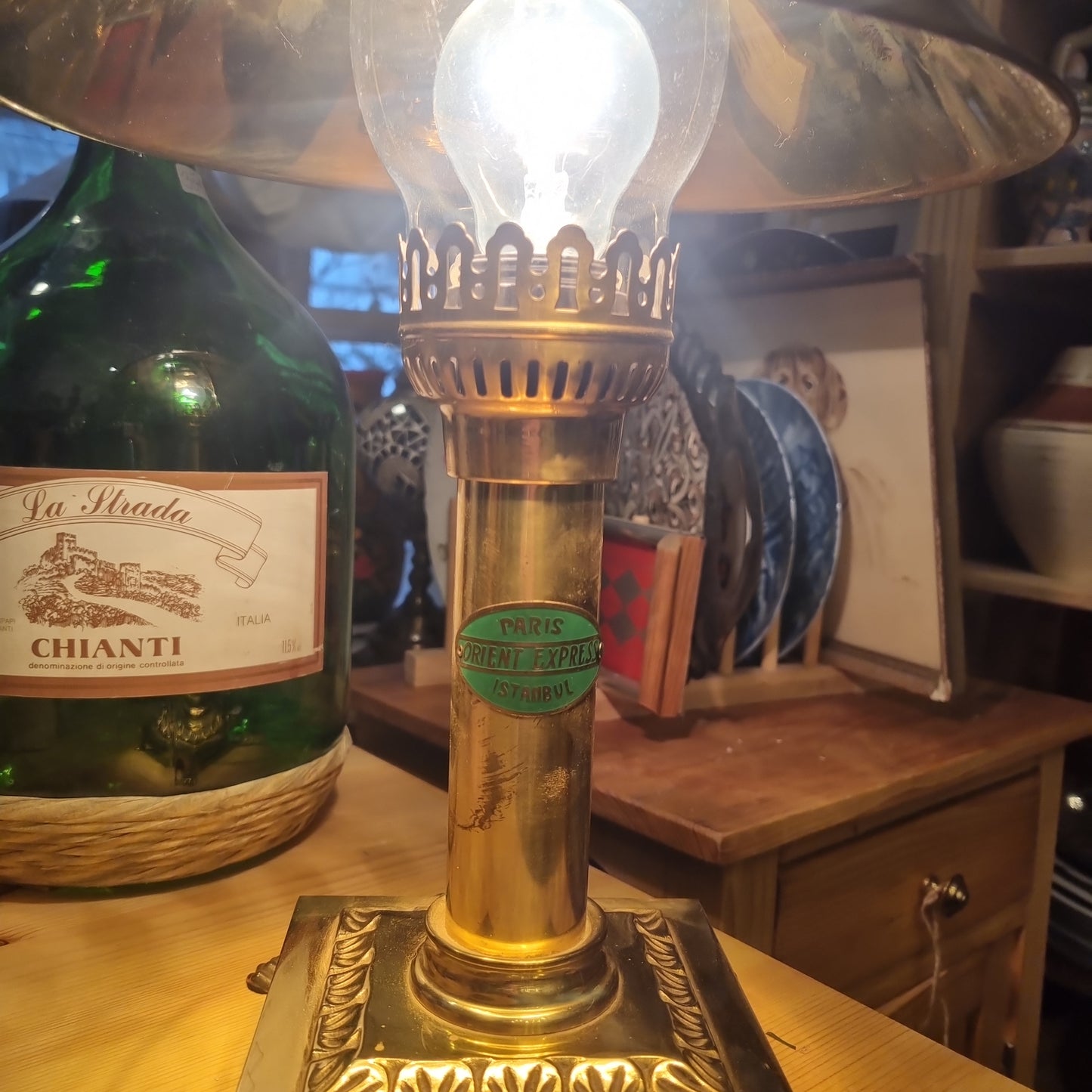 Vintage Lampe Antik Stiel Orient Express wie Öllampe verstellbarer Schirm