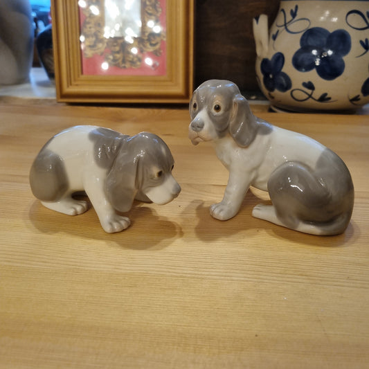 Hundefiguren 2 Stück Vintage Figuren