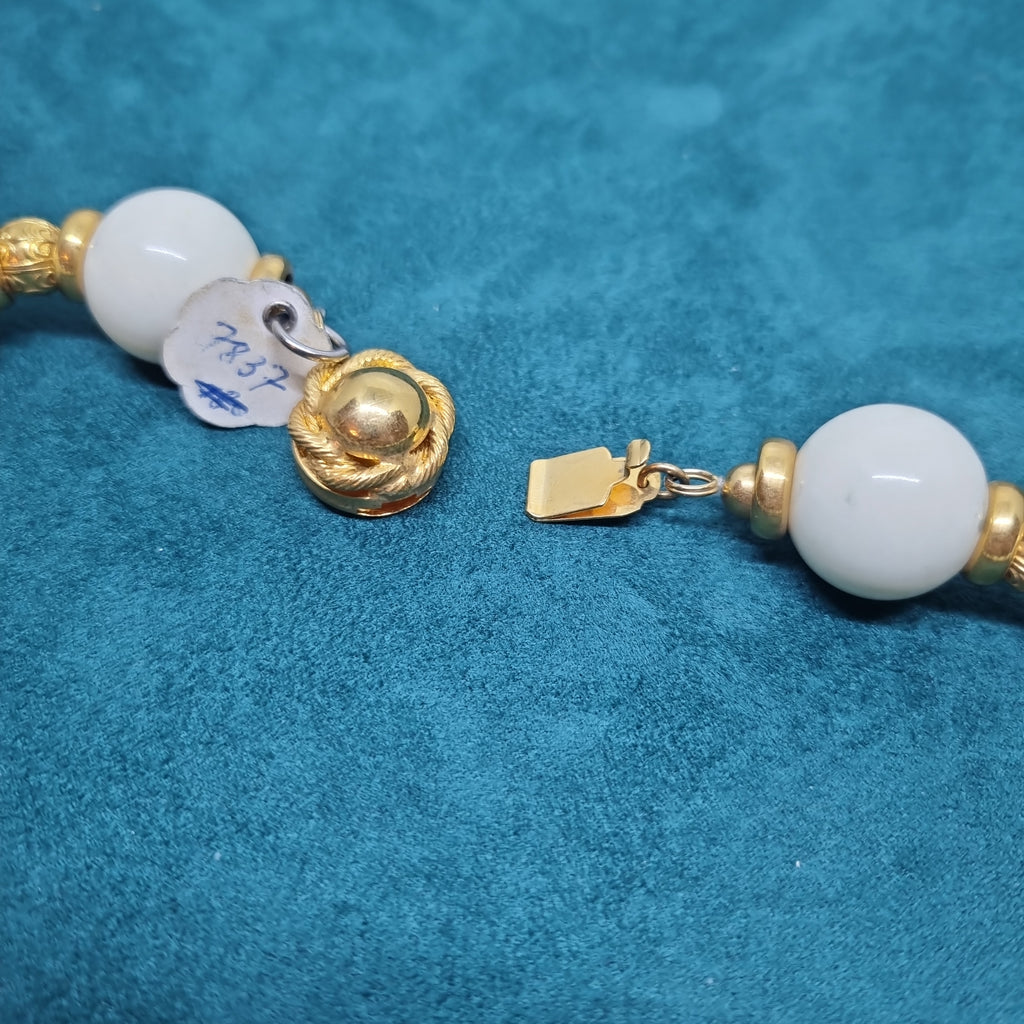 Hübsche Vintage Halskette Handmade Kette Cremeweiß Gold Edel