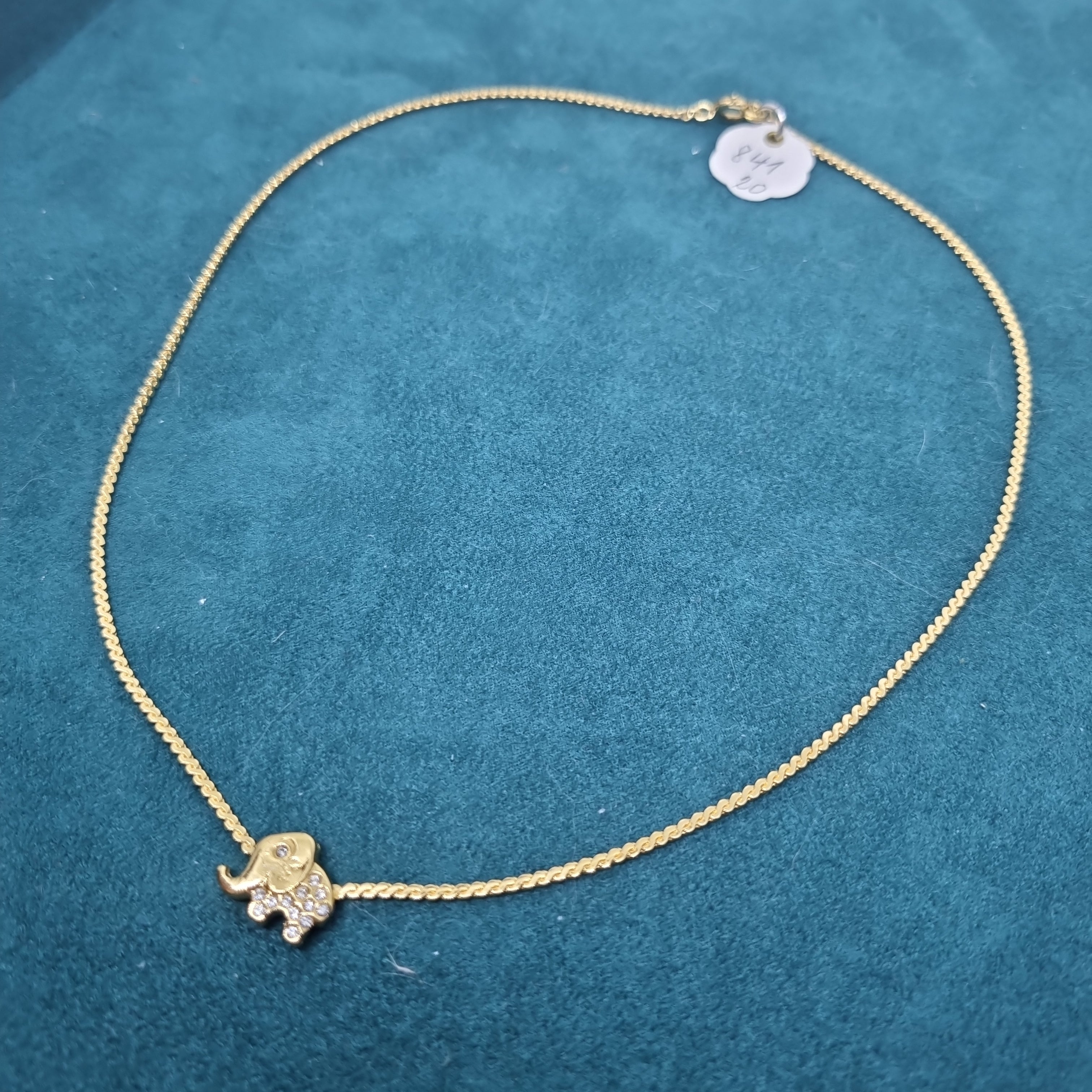 Wunderschöne Vintage Halskette Goldfarbend Handmade Elefant Strass