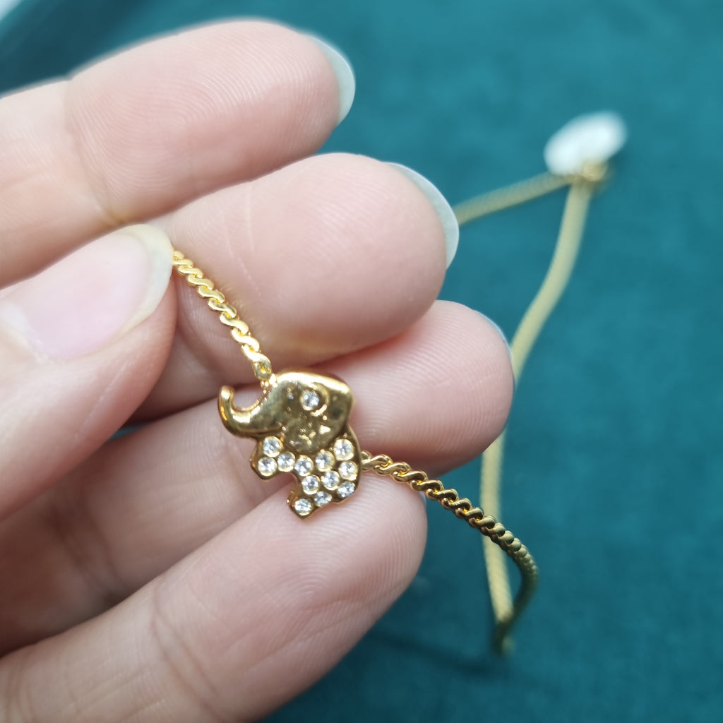 Wunderschöne Vintage Halskette Goldfarbend Handmade Elefant Strass