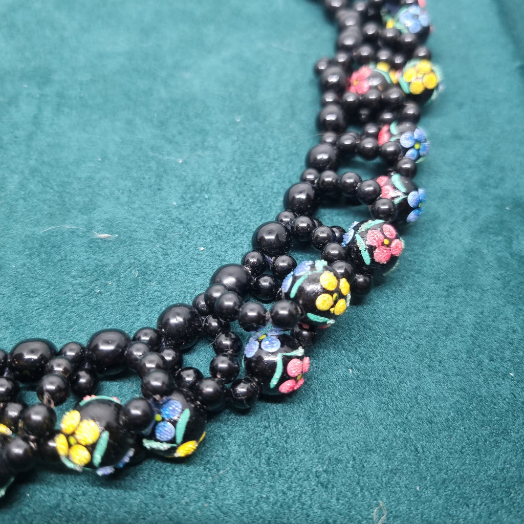Wunderschöne schwarze Perlen Vintage Halskette Collier Handmade Blume osteuropäisch