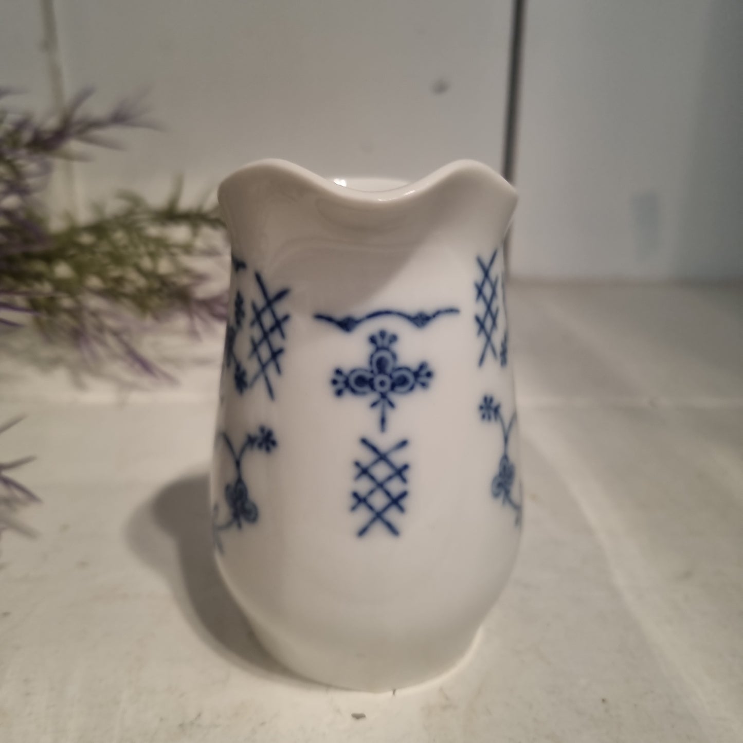 Altes Milchkännchen Sahnekännchen Indisch Blau Strohblume Vintage DDR