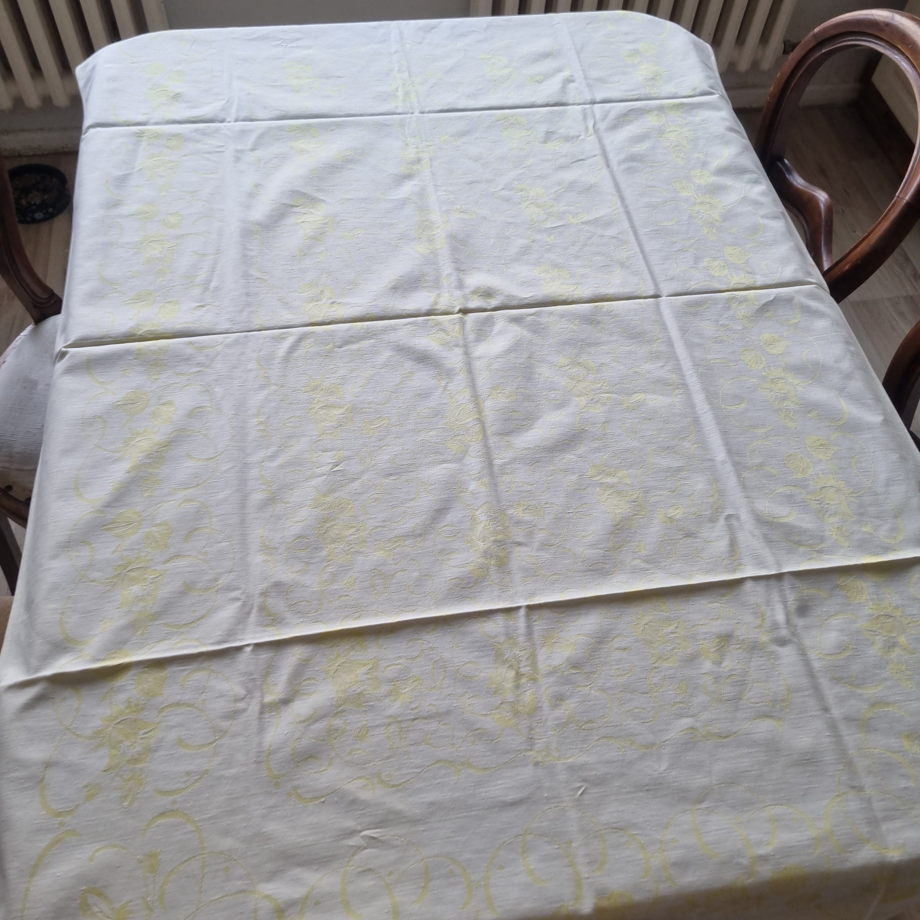Retro Vintage Tischdecke Damast Pastellgelb 95x150cm Baumwolle 🤍