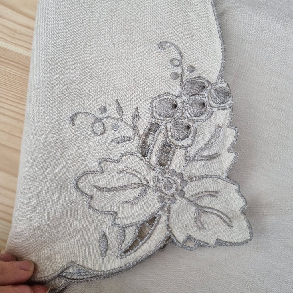 12x antike Servietten Baumwolle/Leinen mit Traubenmotiv beige grau 🤍