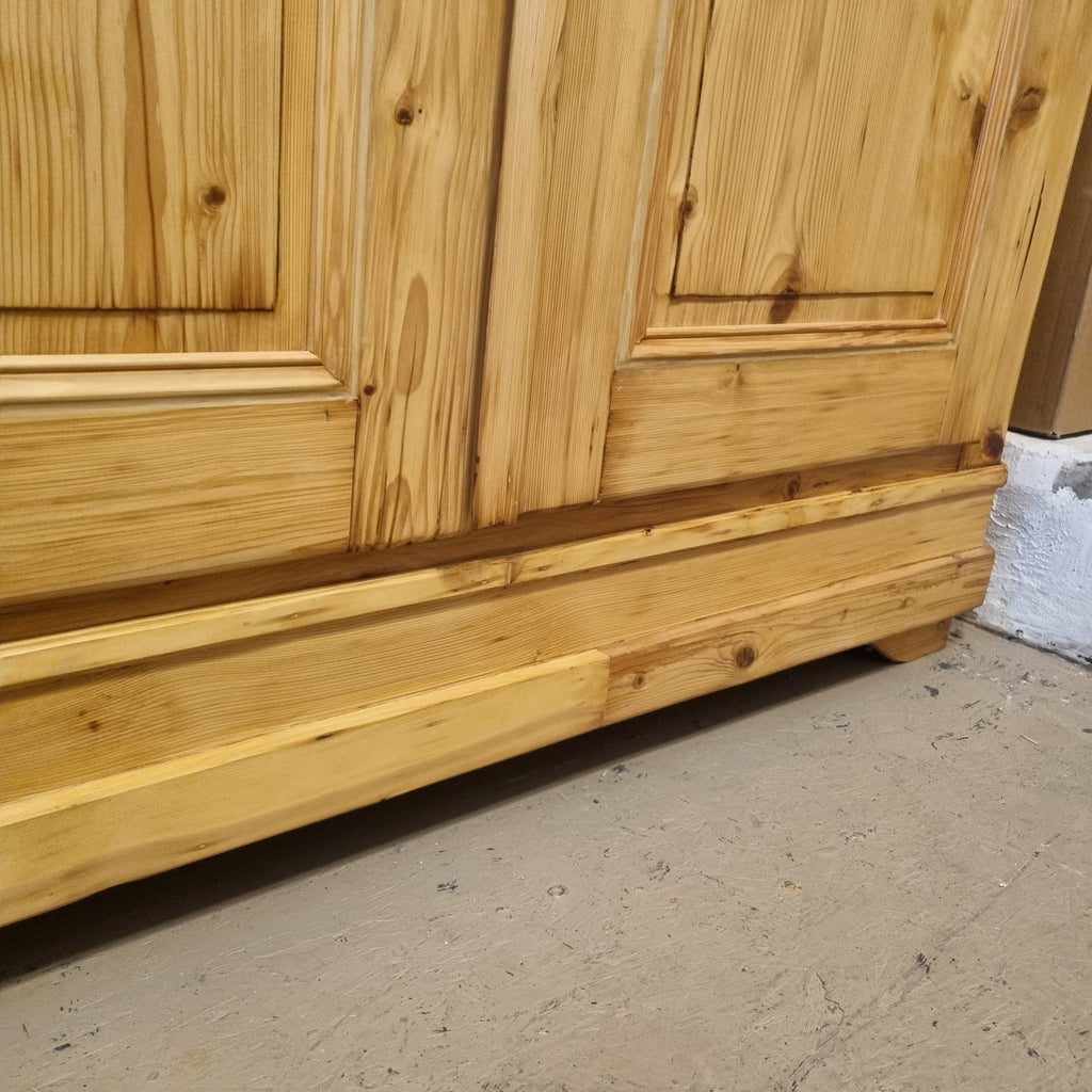 Schrank Kleiderschrank Antik Bauernschrank aufgearbeitet Vollholz