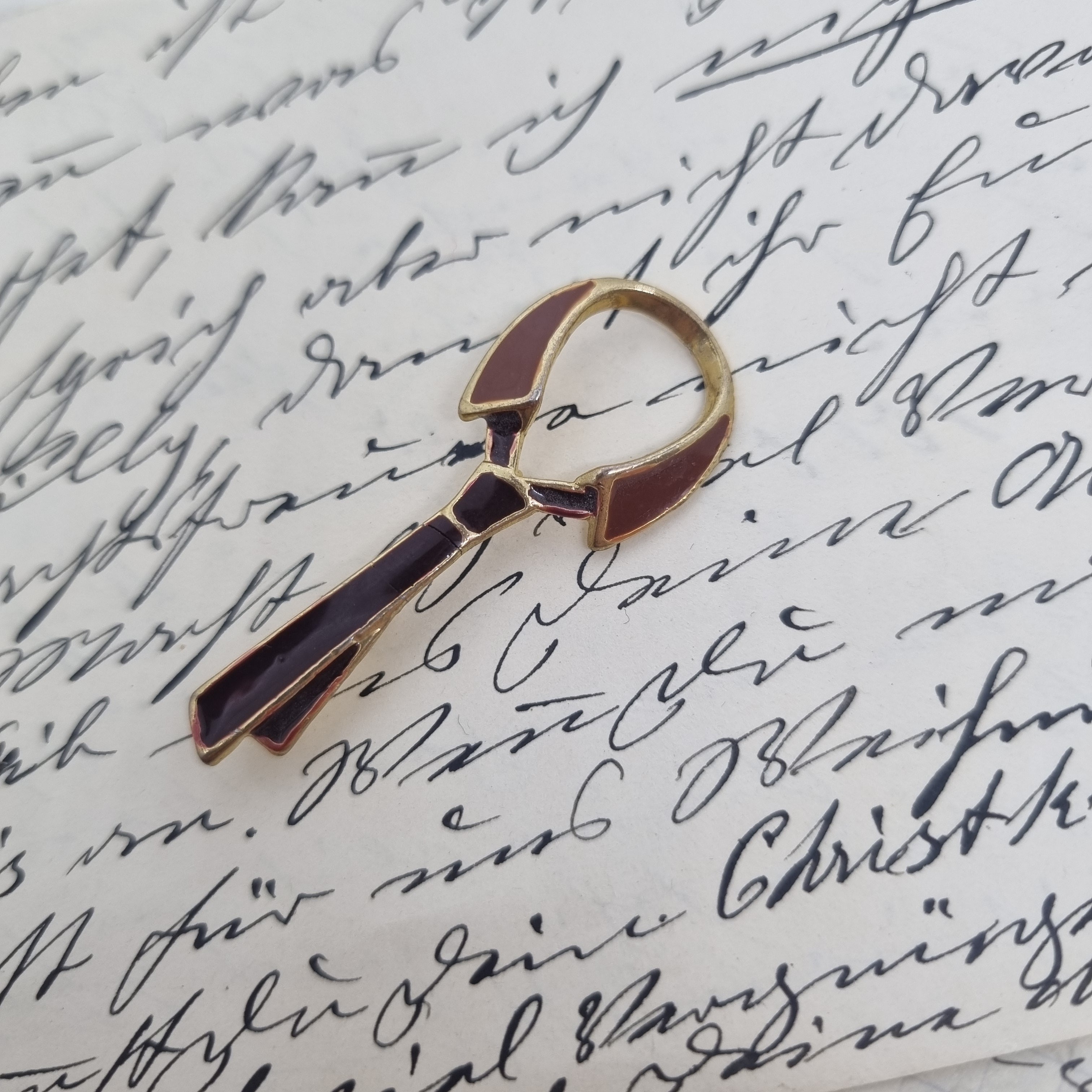 Einzigartige Vintage Brosche Anstecker Antik 50er Jahre Krawatten Motiv