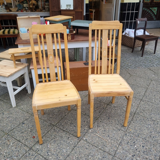 Antiker alte Jugendstil Stuhl mit hoher Rückenlehne Esszimmerstühle Stuhl Holz Kiefernholz
