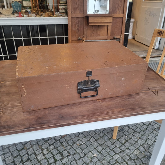 Alter Holzkoffer Kiste Holzkiste 50er Jahre Dekoration Holz Braun originalzustand