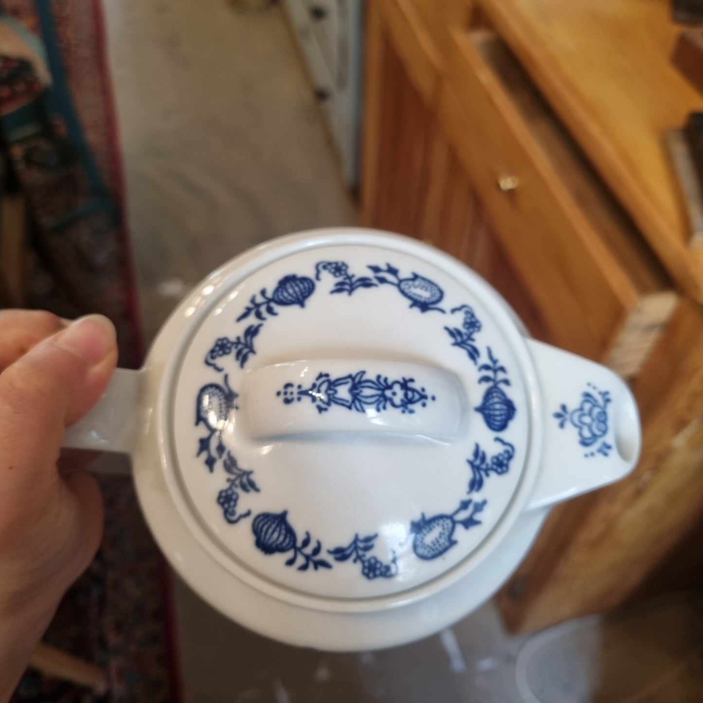 Große Kahla Zwiebelmuster Kaffeekanne Kanne Tee Vintage blau weiß Kobalt Unterglasur GDR