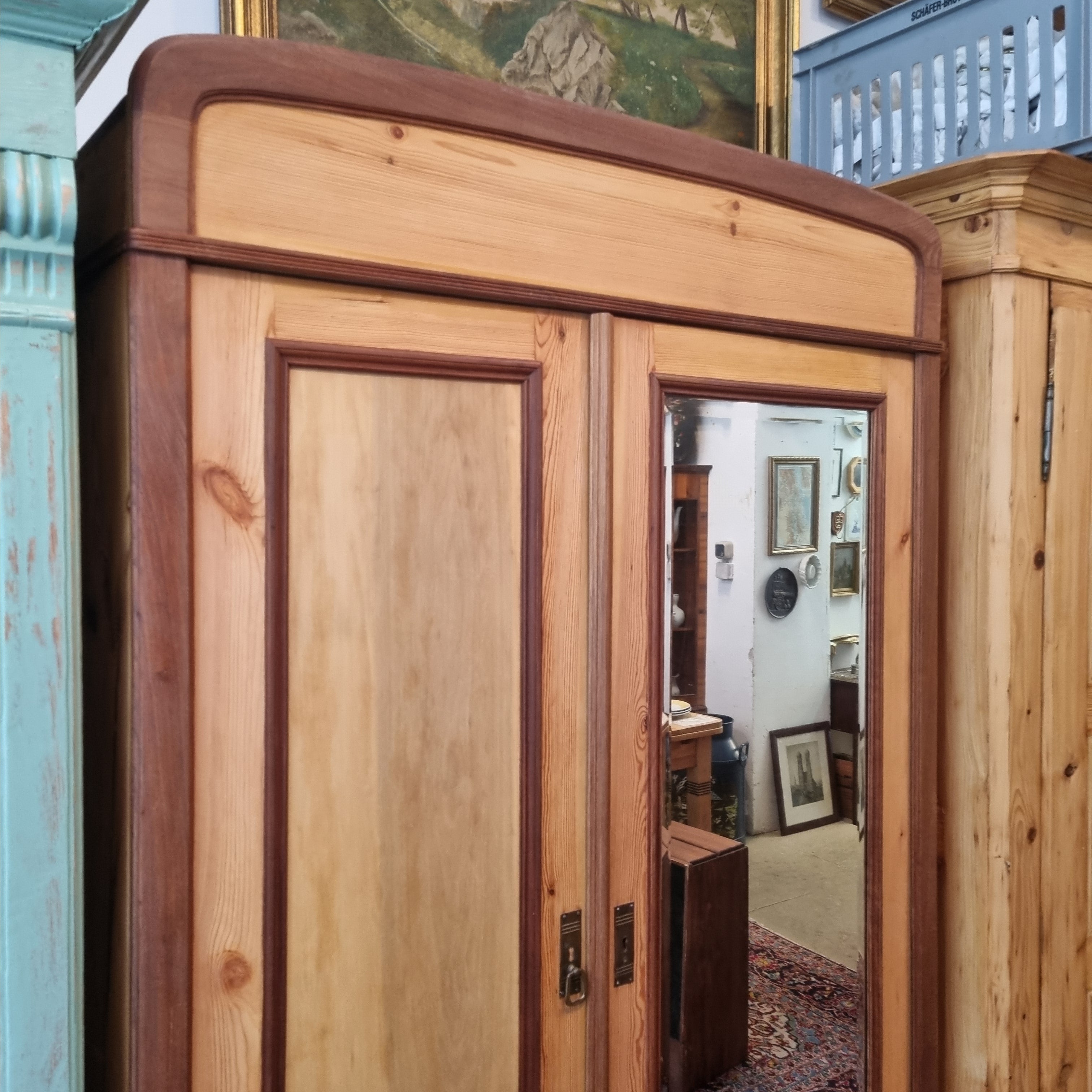 Abgeschliffener Jugendstil Holz Schrank Kleiderschrank Antik