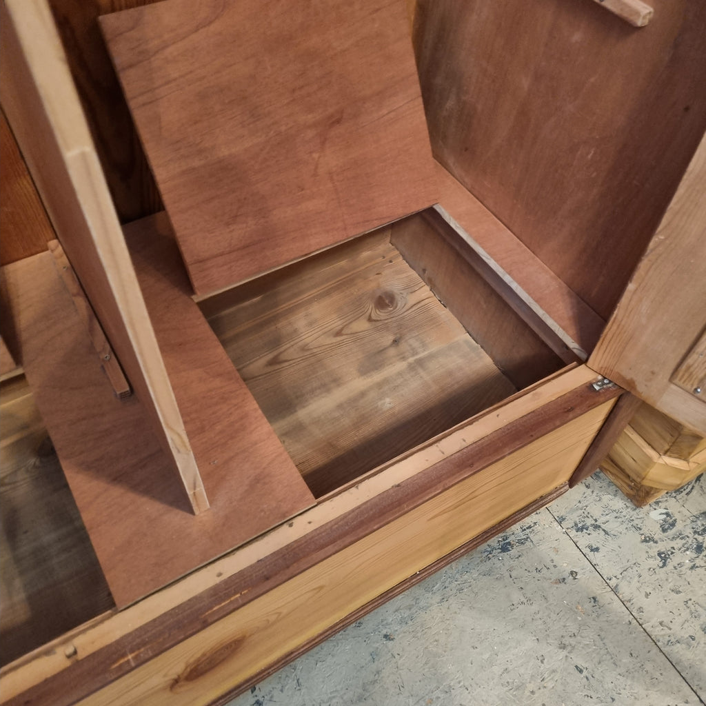Abgeschliffener Jugendstil Holz Schrank Kleiderschrank Antik