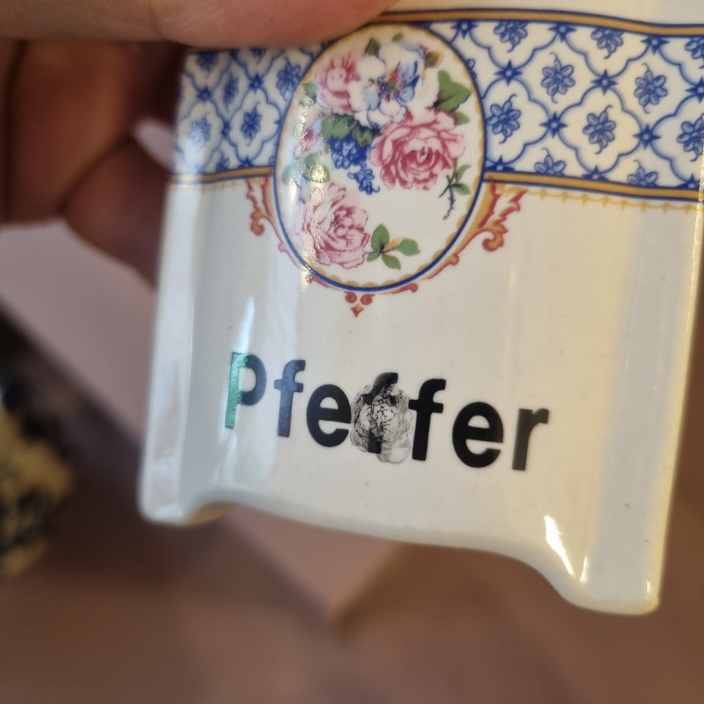 Kleine Vintage Vorratsdose Nelken oder Pfeffer Art Deco Stil 50er Jahre