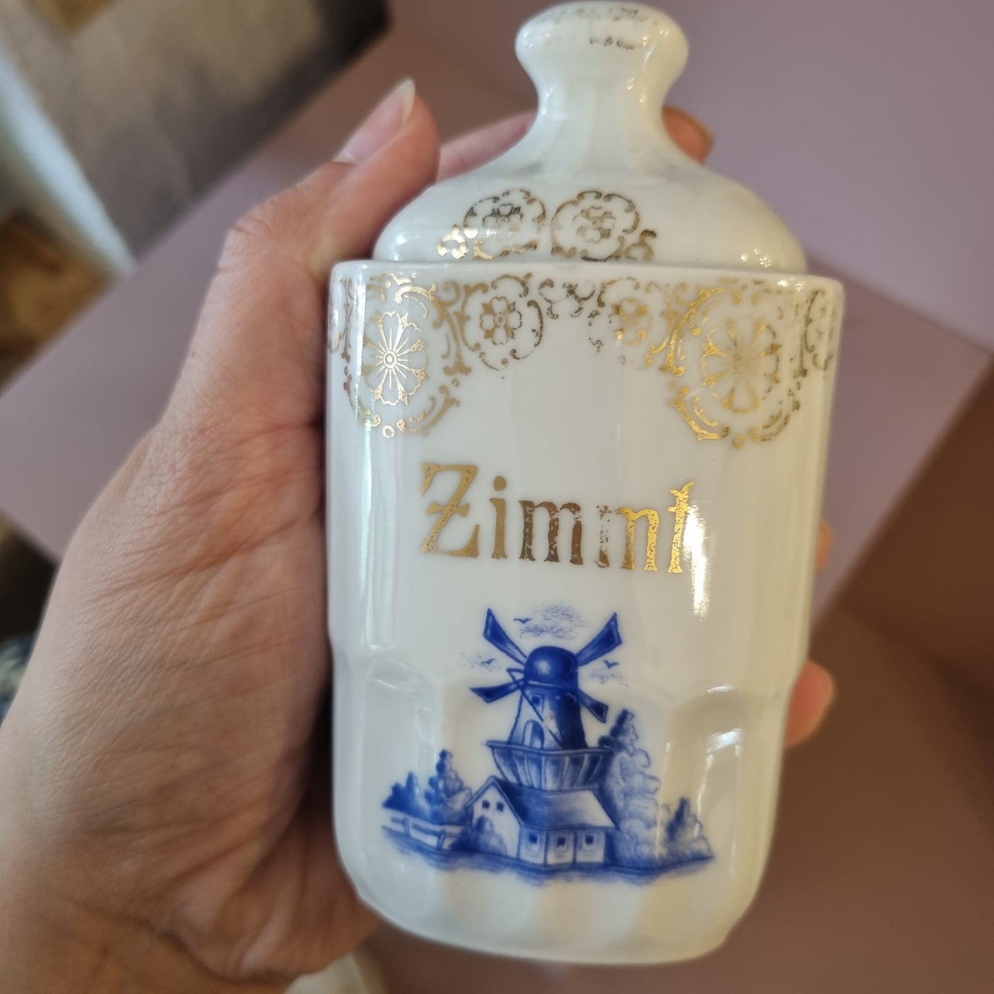 Kleine Vintage Vorratsdose Muskat oder Zimmt Mühlenmotiv handbemalt