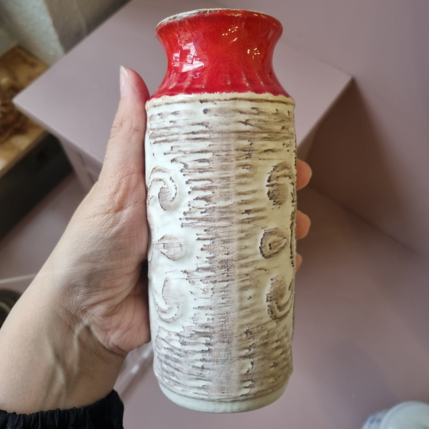 Alte 60er Jahre Steingut Keramik Vase Handmade creme rot Retro Vintage