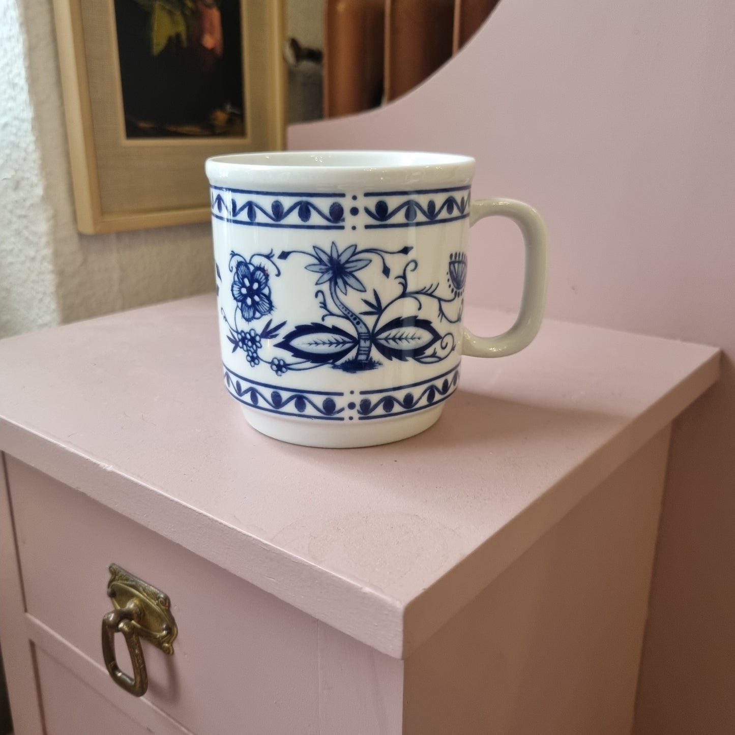 Alte Porzellan Tasse Kahla GDR Germany Kaffee Tee