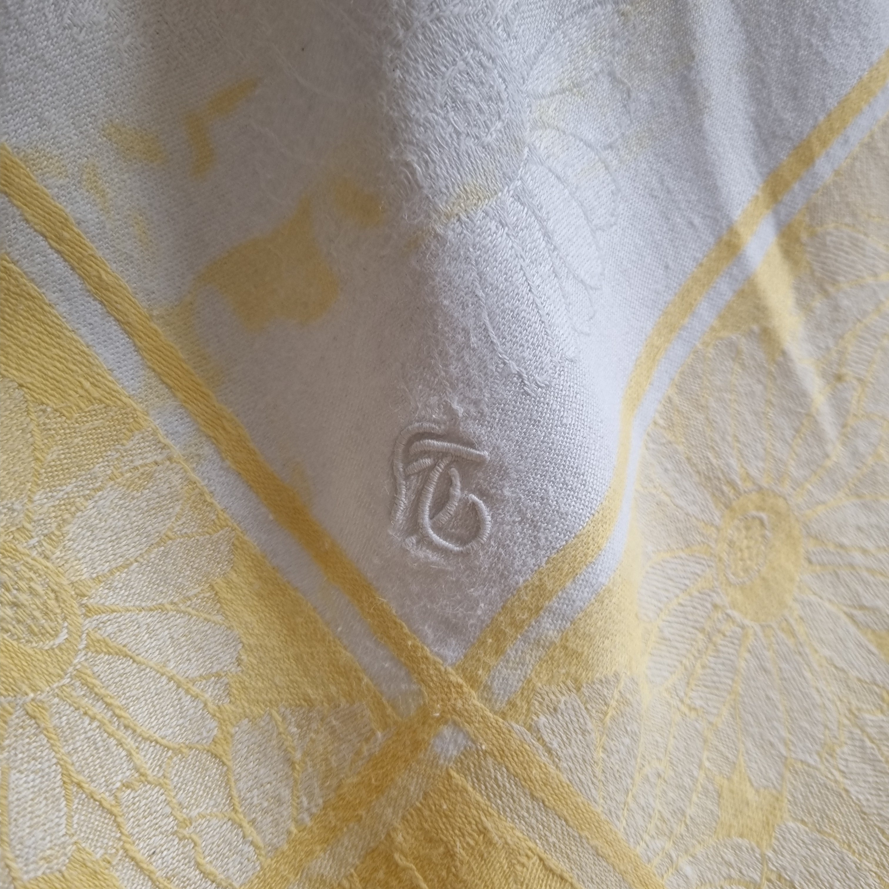 Antike Jugendstil Tischdecke weiß gelb mit Monogramm 150x215cm Landhaus 🤍