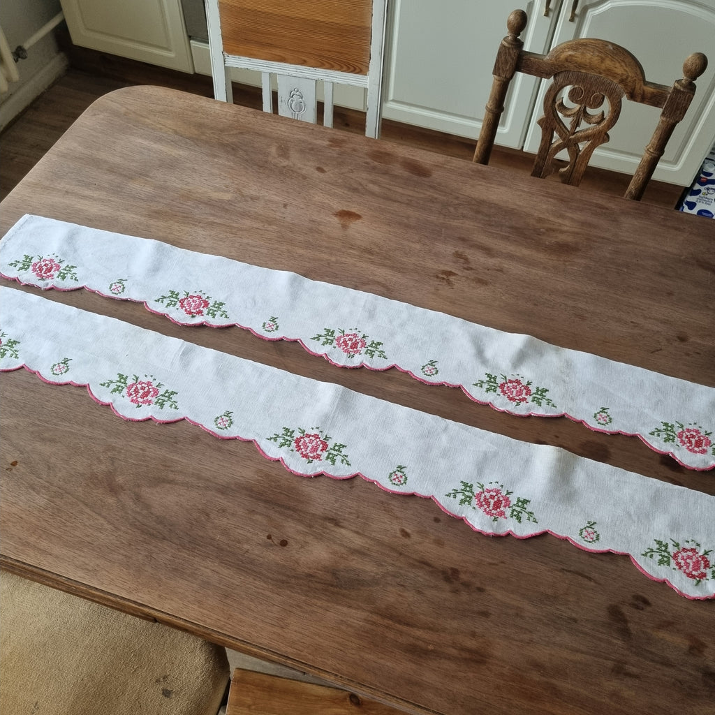 Antike handbestickte Spitze Küchenregal Baumwolle Blumen Herz Landhaus Vintage 110x14cm 🤍