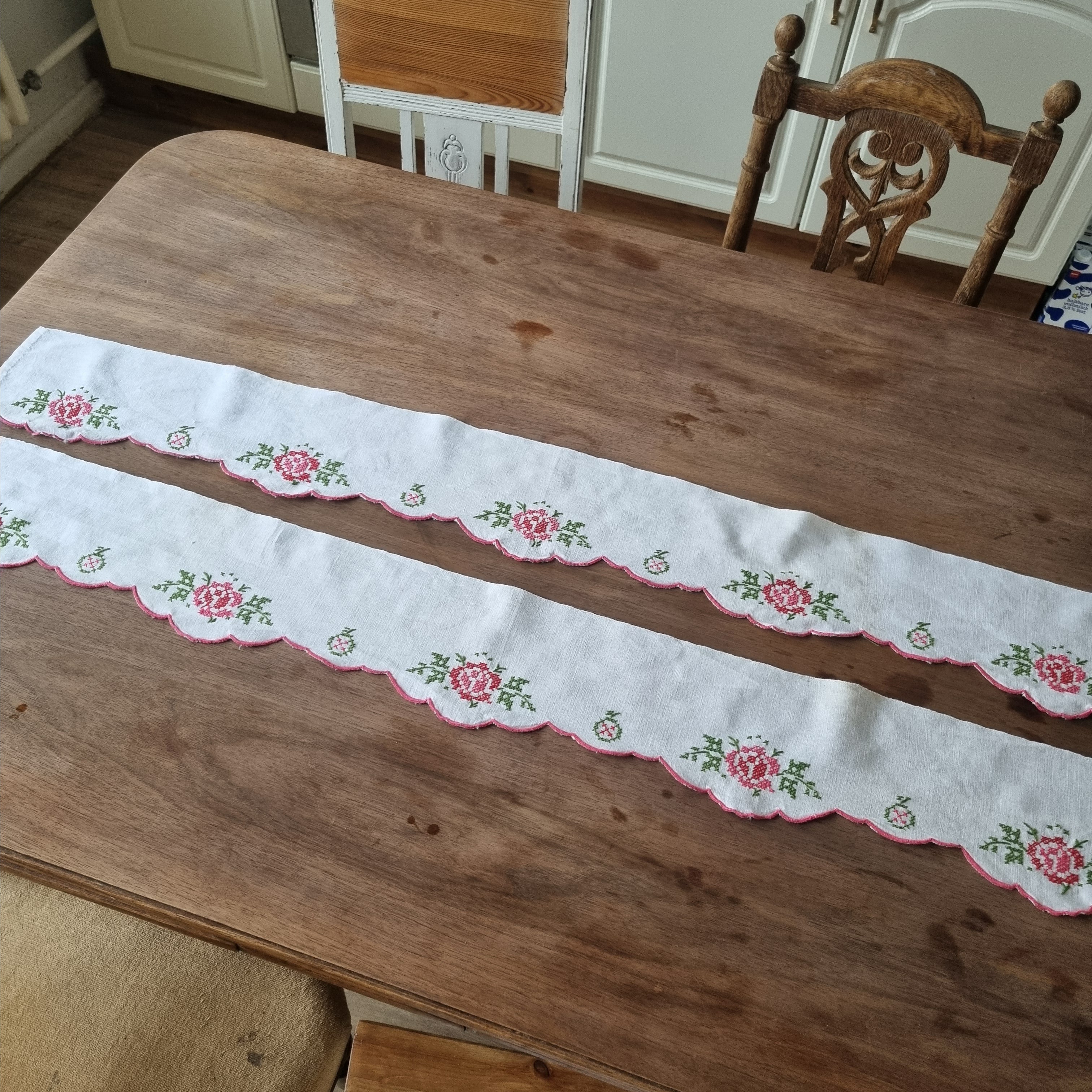 Antike handbestickte Spitze Küchenregal Baumwolle Blumen Herz Landhaus Vintage 110x14cm 🤍