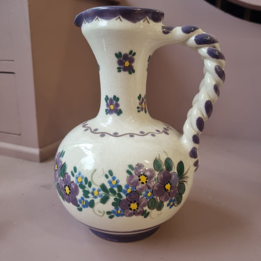 Alte Henkel geflochtene Vase mit Handmalerei Blumen Veilchen Hindelanger Keramik