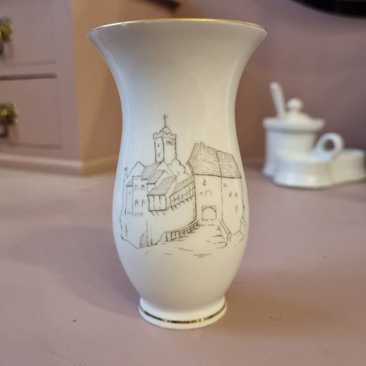 Alte, kleine Metzler & Ortloff Porzellan Vase weiß Innenstadt Motiv