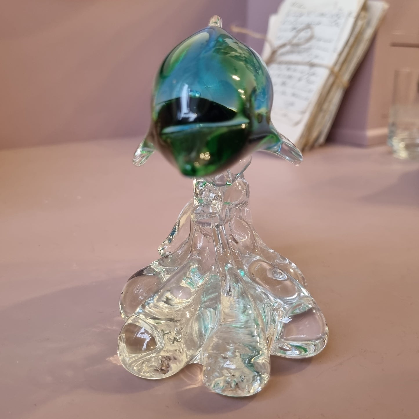 Vintage Glas Delfin Briefbeschwerer Figur