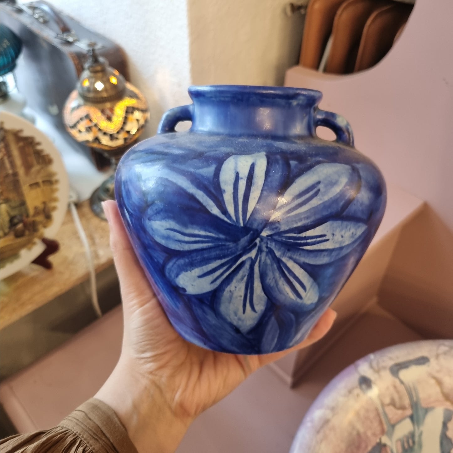 Handgemachte Keramik Vase Handmade Finnland Retro Vintage Blau Lilie