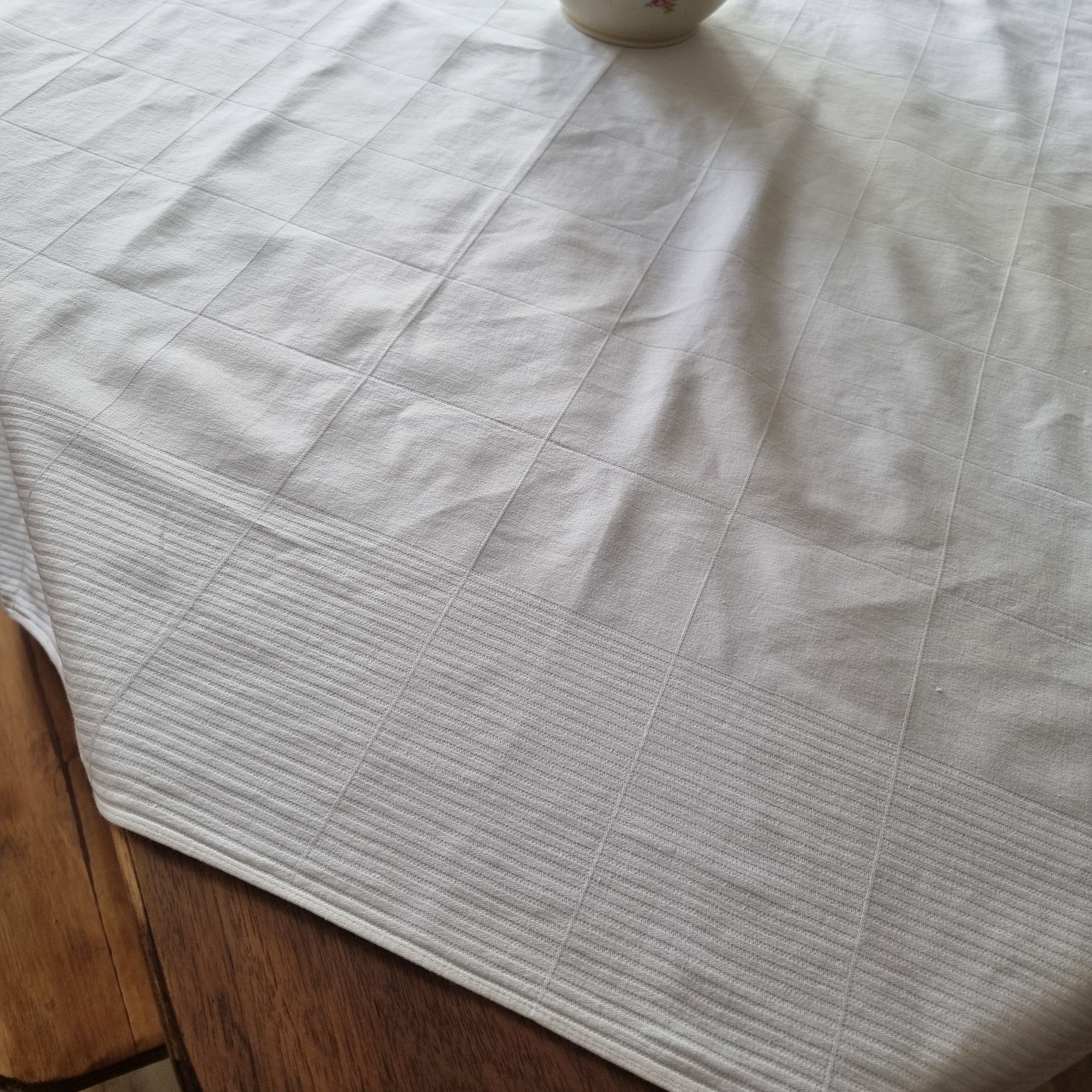 Vintage Einfache weiße Baumwolle Tischdecke 120x130cm Knotenmuster 🤍