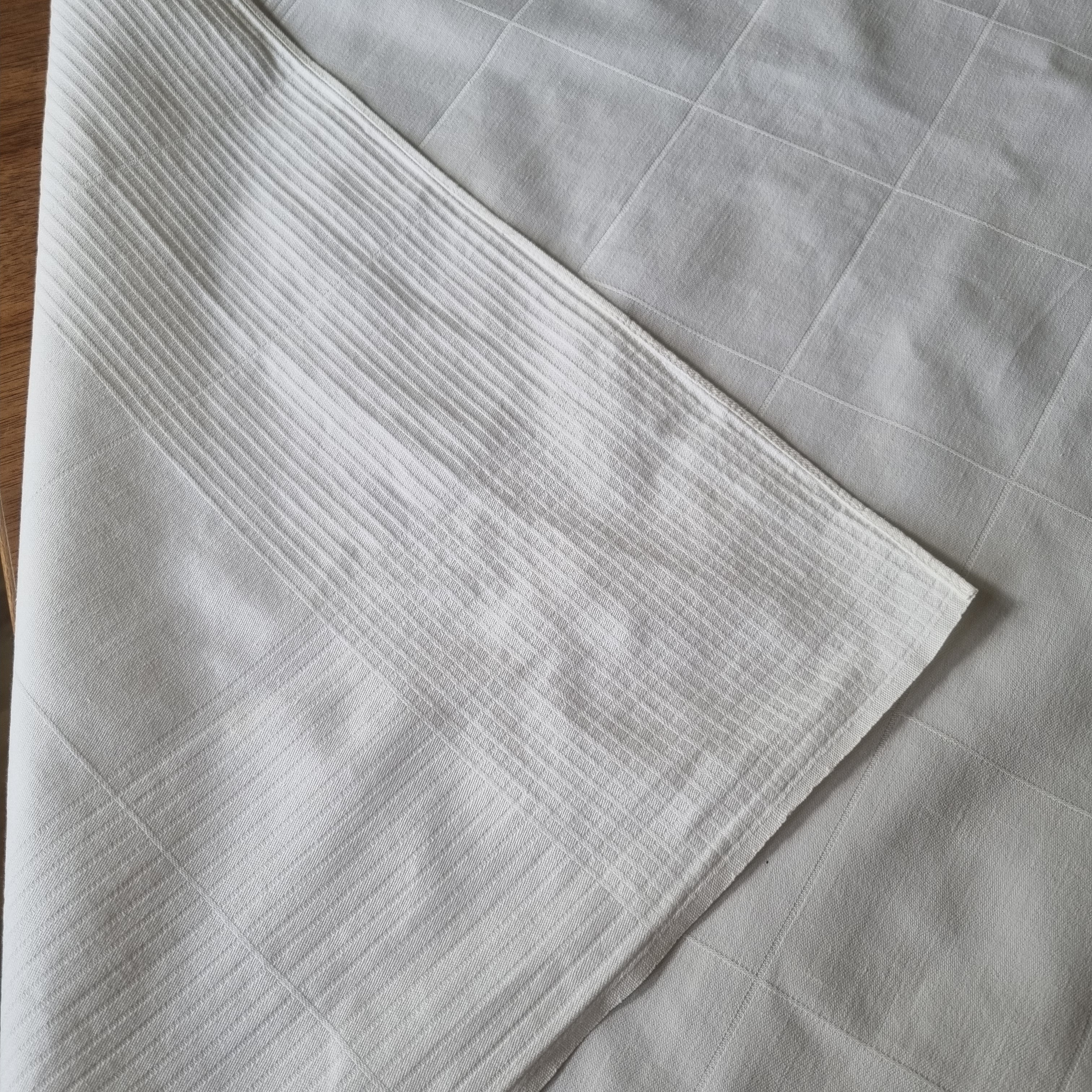 Vintage Einfache weiße Baumwolle Tischdecke 120x130cm Knotenmuster 🤍