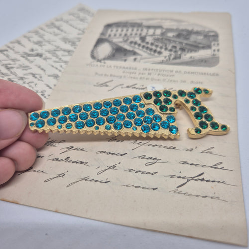 50er Jahre große Antik Brosche Werkzeug Modeschmuck Gold Grün Blau Strasssteine Säge Handwerker