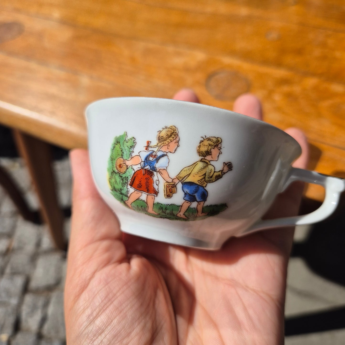 Antike 50er Jahre Tasse Kaffee Tee Porzellan Kindermotiv Handbemalt Hänsel & Gretel