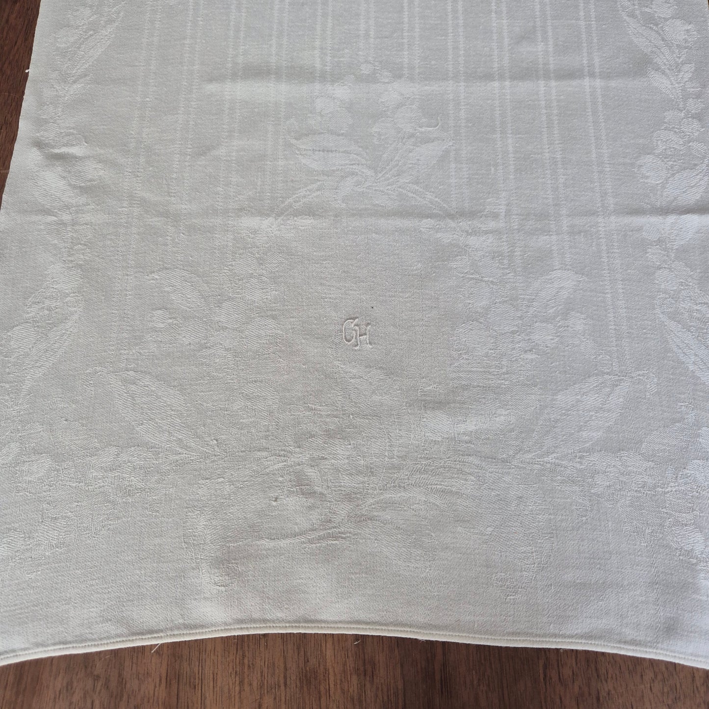 Antike Jugendstil Mitteldecke Tischdecke rechteckig Küchenhandtuch weiß Damast Baumwolle 46x100cm art deco Monogramm g.h.