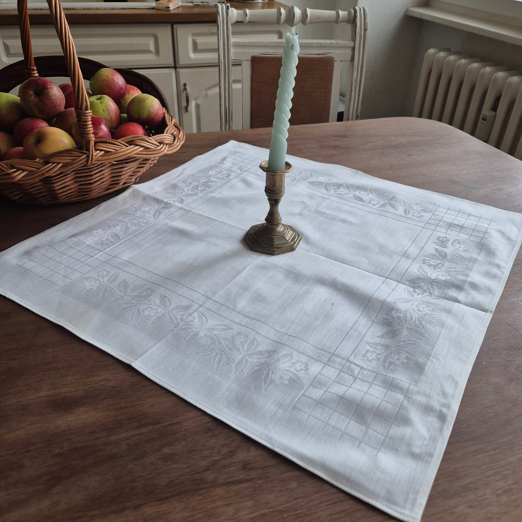 Antike Serviette / Mitteldecke cremeweiß Damast Baumwolle 53x53cm 🤍