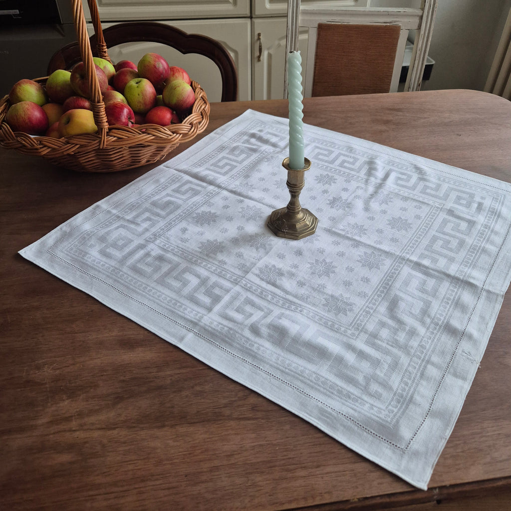 Antike Serviette Mitteldecke cremeweiß Damast Baumwolle 58x58cm 🤍