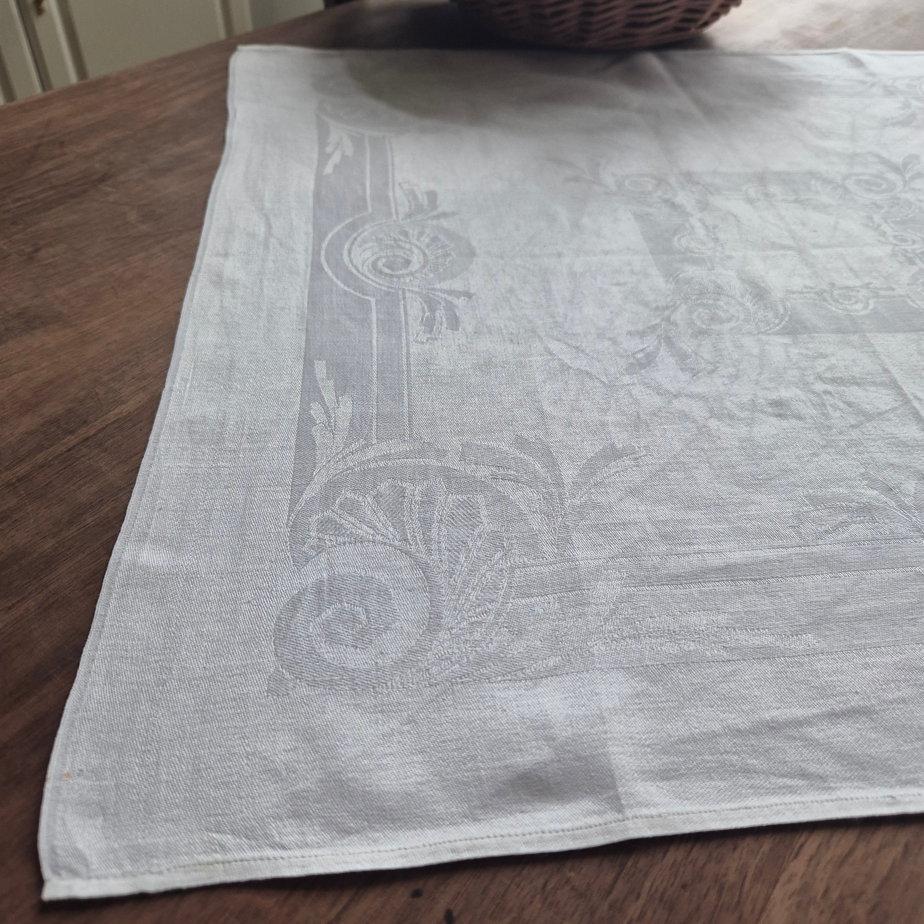 Antike Serviette / Mitteldecke weiß Damast Baumwolle 58x58cm 🤍