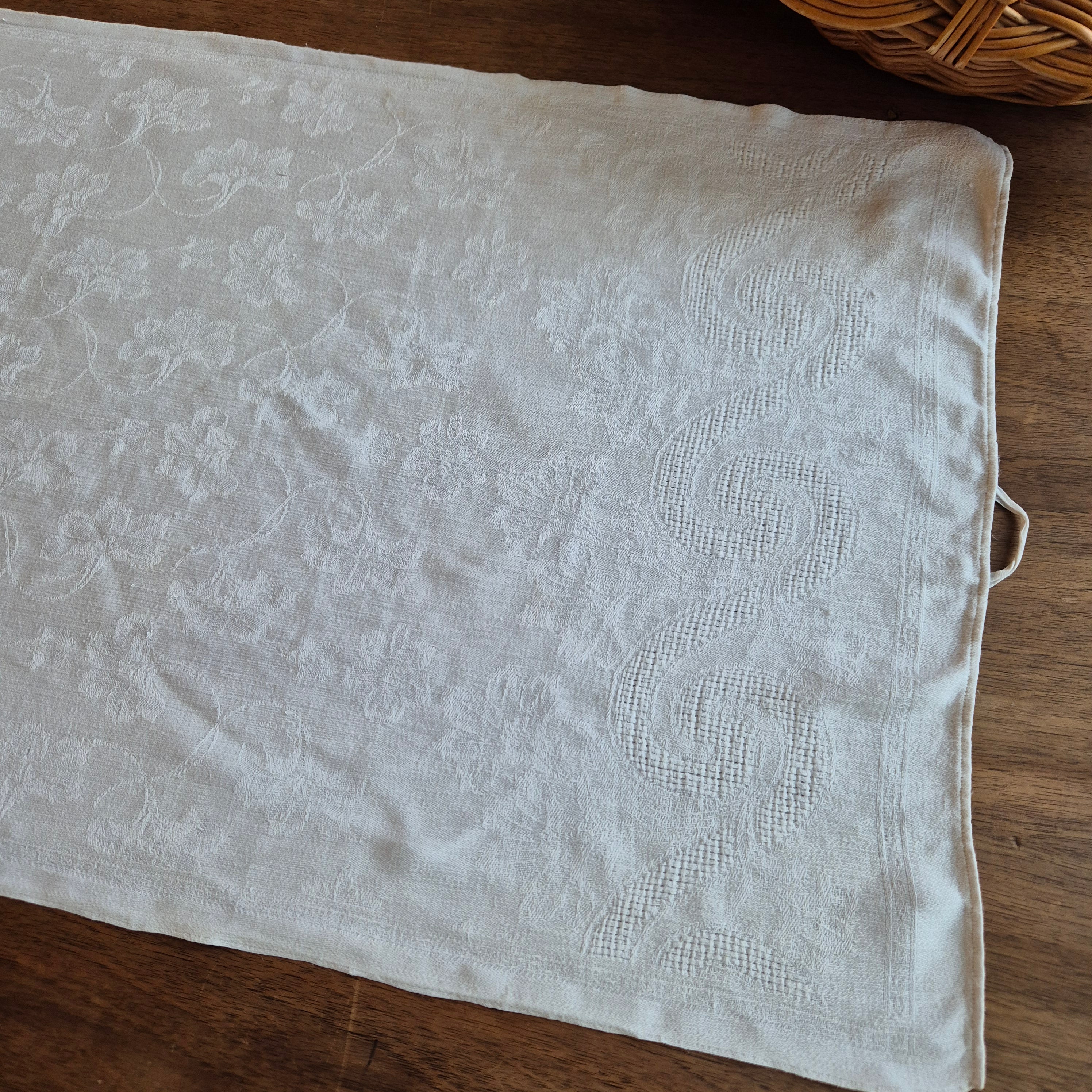 Antikes Jugendstil Küchen- & Geschirrtuch weiß Damast Baumwolle 44x97cm Monogramm G.K. 🤍