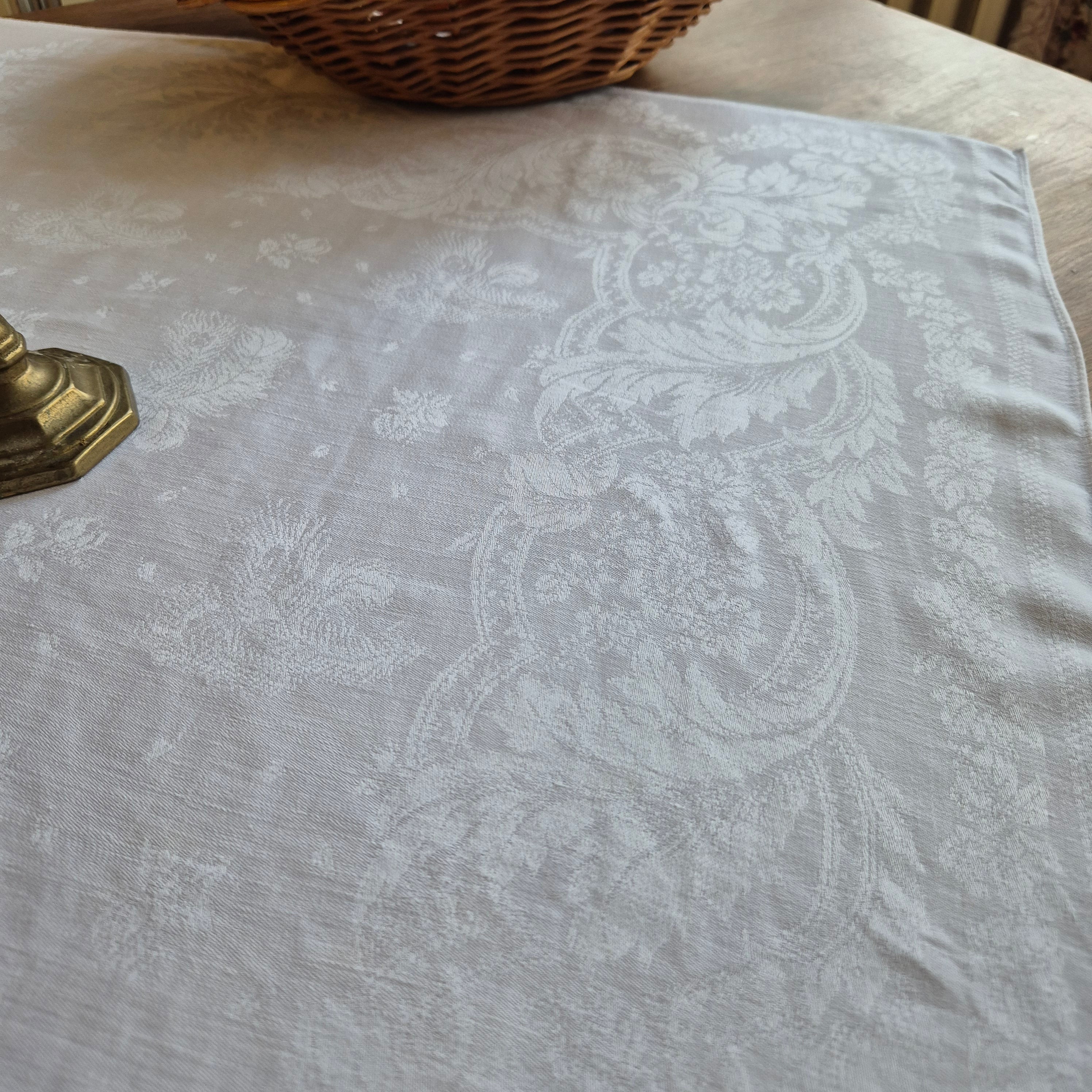 Antike Serviette / Mitteldecke weiß Damast Baumwolle 70x70cm Monogramm M.Körner 🤍