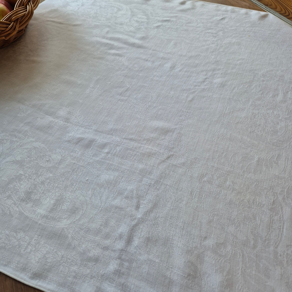 Antike Serviette / Mitteldecke weiß Damast Baumwolle 70x70cm Monogramm M.Körner 🤍