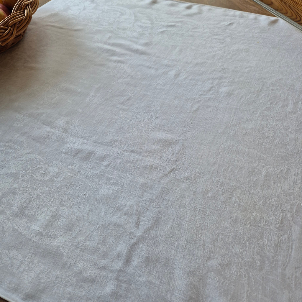 Antike Serviette / Mitteldecke weiß Damast Baumwolle 70x70cm Monogramm M.Körner 🤍