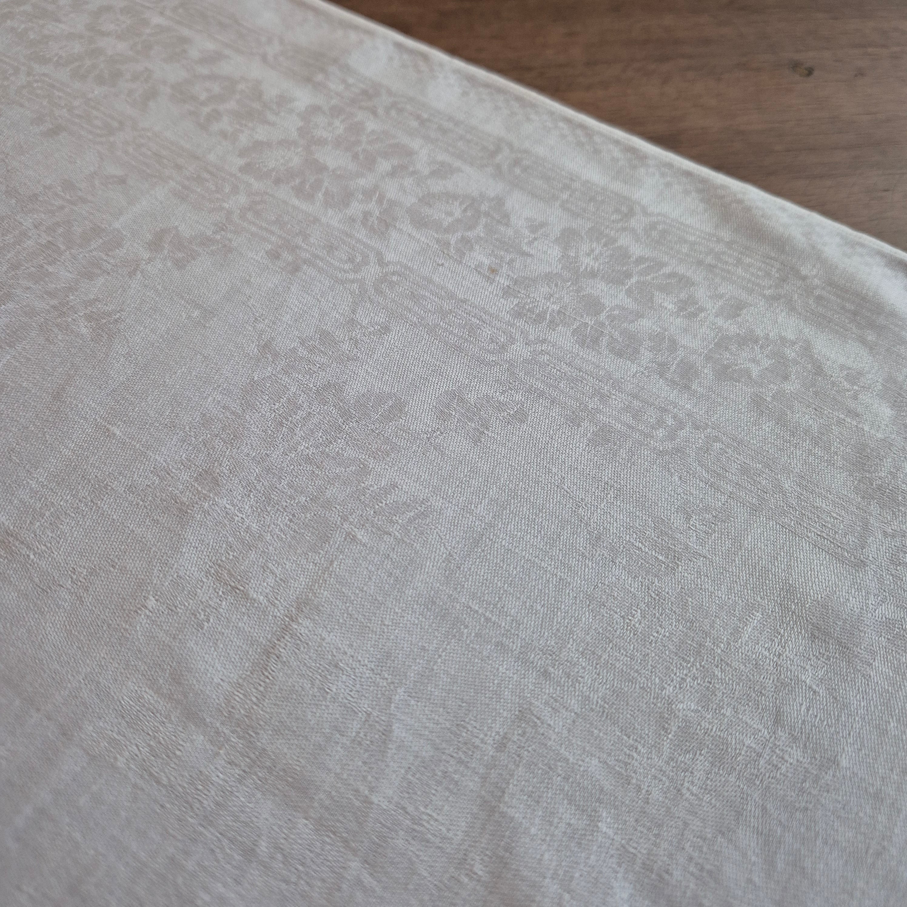 Antike Serviette / Mitteldecke weiß Damast Baumwolle 67x73cm Monogramm S.S. 🤍