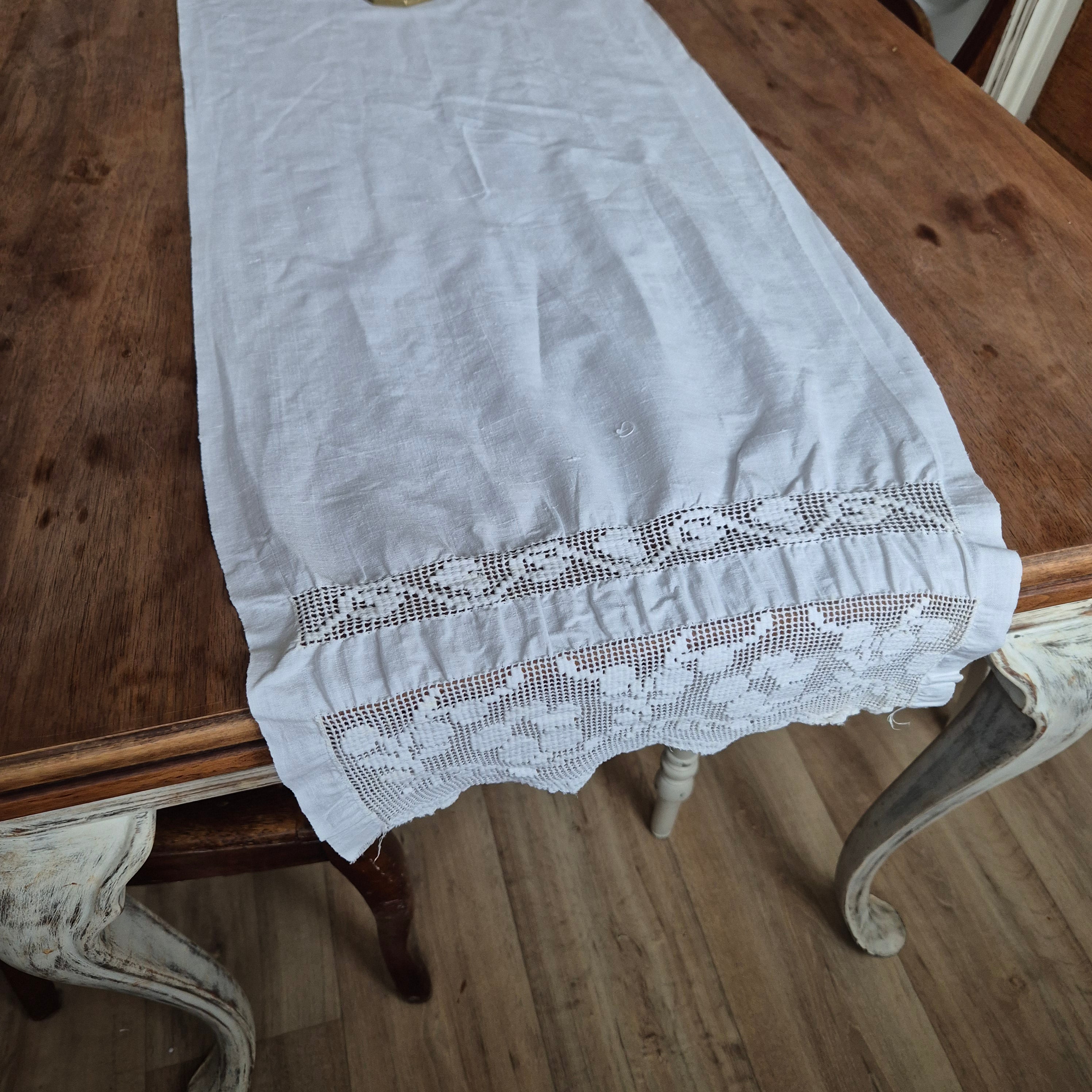 Antiker Jugendstil Tischläufer weiß Baumwolle 40x180cm (leicht verzogen) 🤍