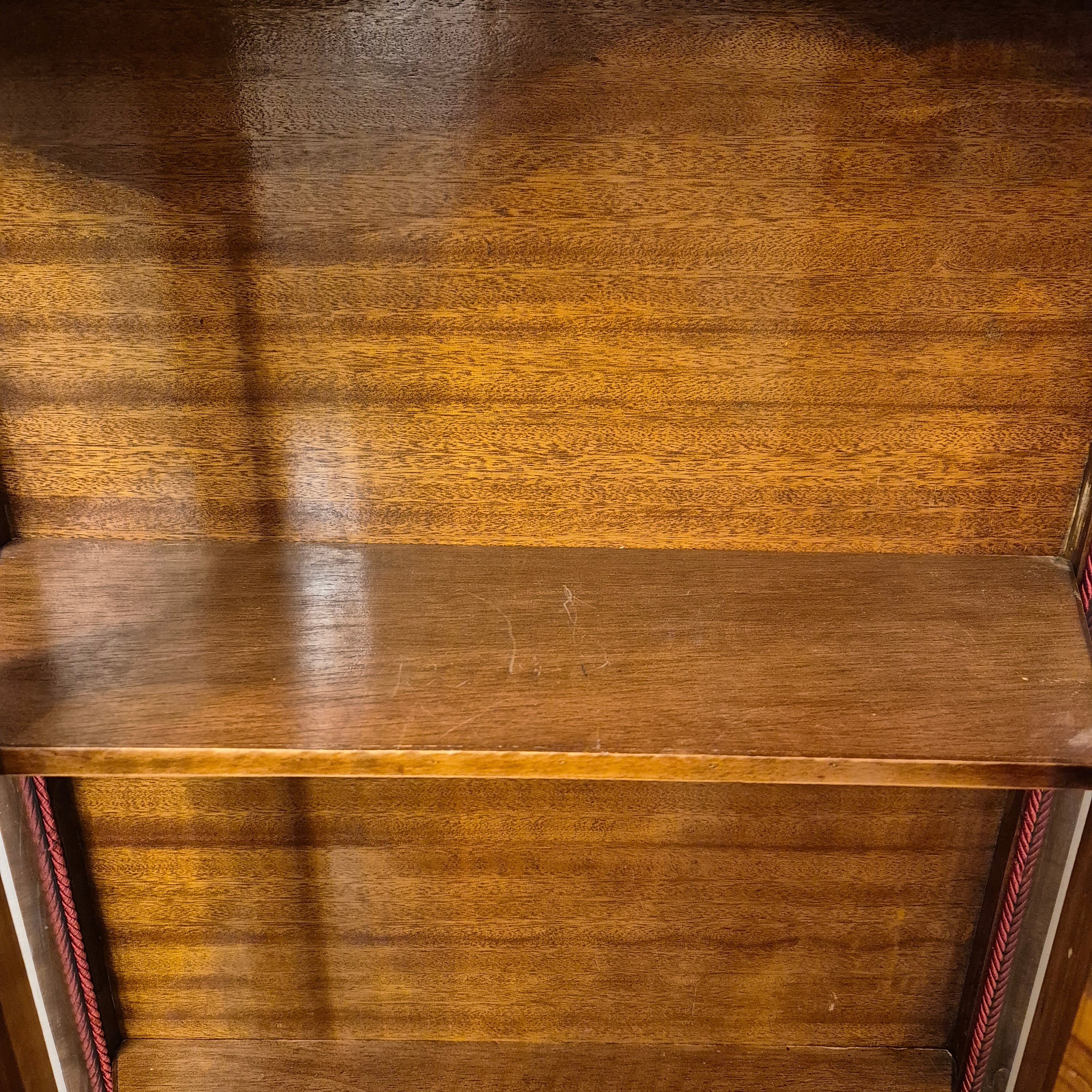 Antike Vitrine Barock Stil Glasschrank braun mit Schublade